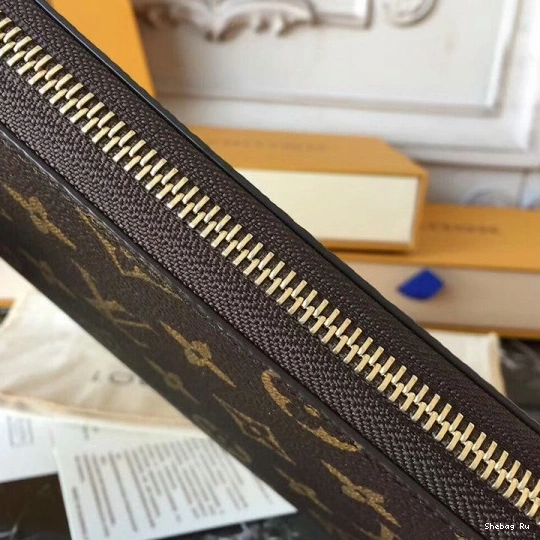 LOUIS VUITTON ORGANIZER ZIPPY 0813